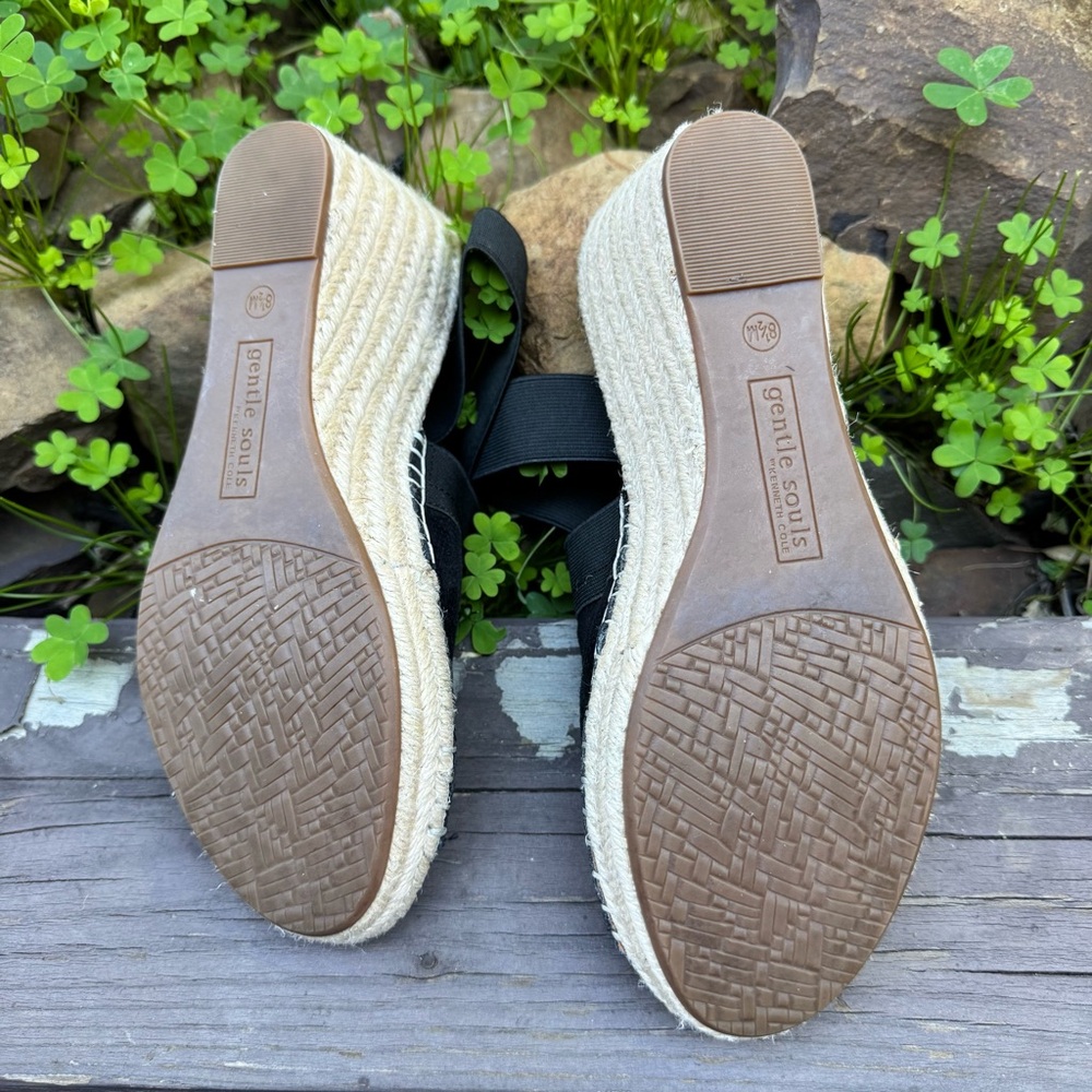 Gentle Souls by Kenneth Cole
Women's Colleen Espadrille Wedge Sandals - Picture 3 of 10